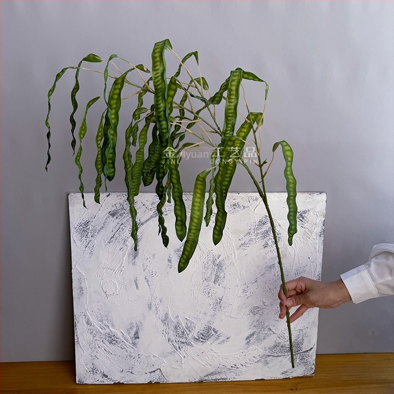 Műanyag és selyem virágokkal készült bab- és lencséshüvelyek díszítése, 3D-nyomtatott rekvizitok esküvőkhöz, kültéri felvételekhez és otthoni dekorációhoz