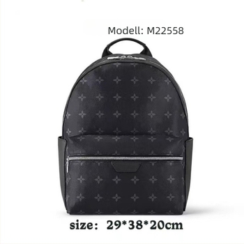 Uniszex utazótáska hátizsák — vízálló PVC, kapacitás 20–35 L, kompatibil 16 hüvelykes laptophoz, ergonomikus hátsó panel fiziológiai görbével, mintázat: betűk