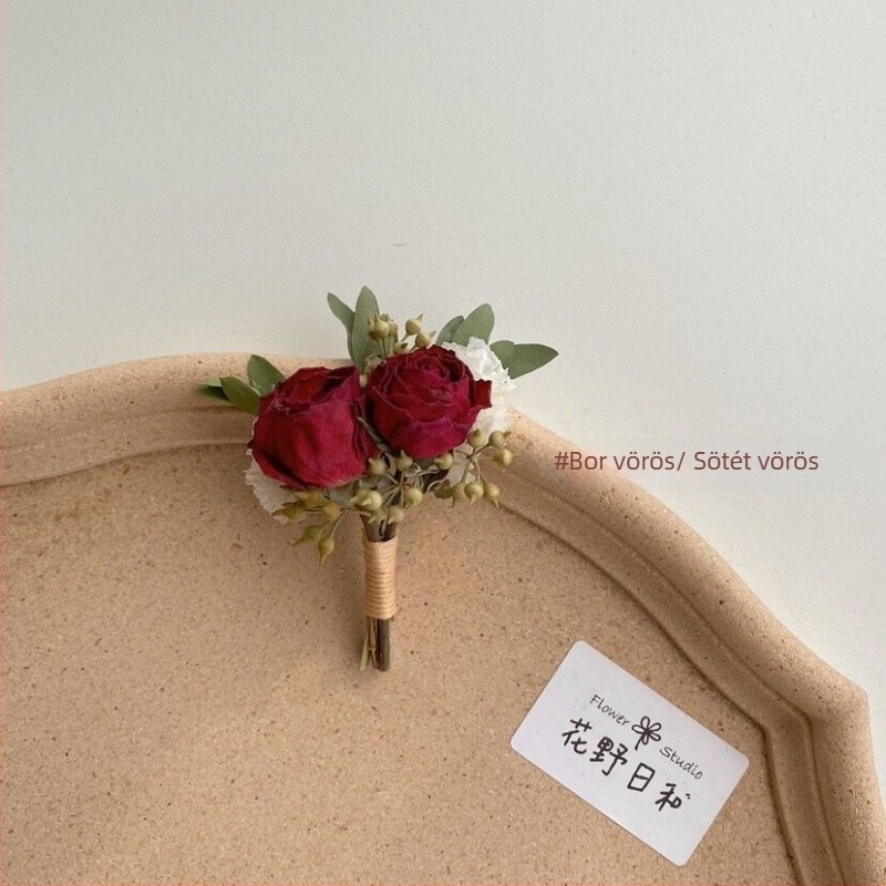 Rózsa szárazlevél-erezetű virágkorzá, 999 márka — esküvői kiegészítő menyasszony és vőlegény részére