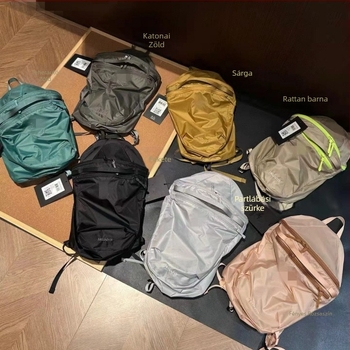 Bird House 8 hüvelykes laptop-kompatibil, nejlon, vízálló, könnyű, összecsukható, uniszex hátizsák szabadtéri túrákhoz