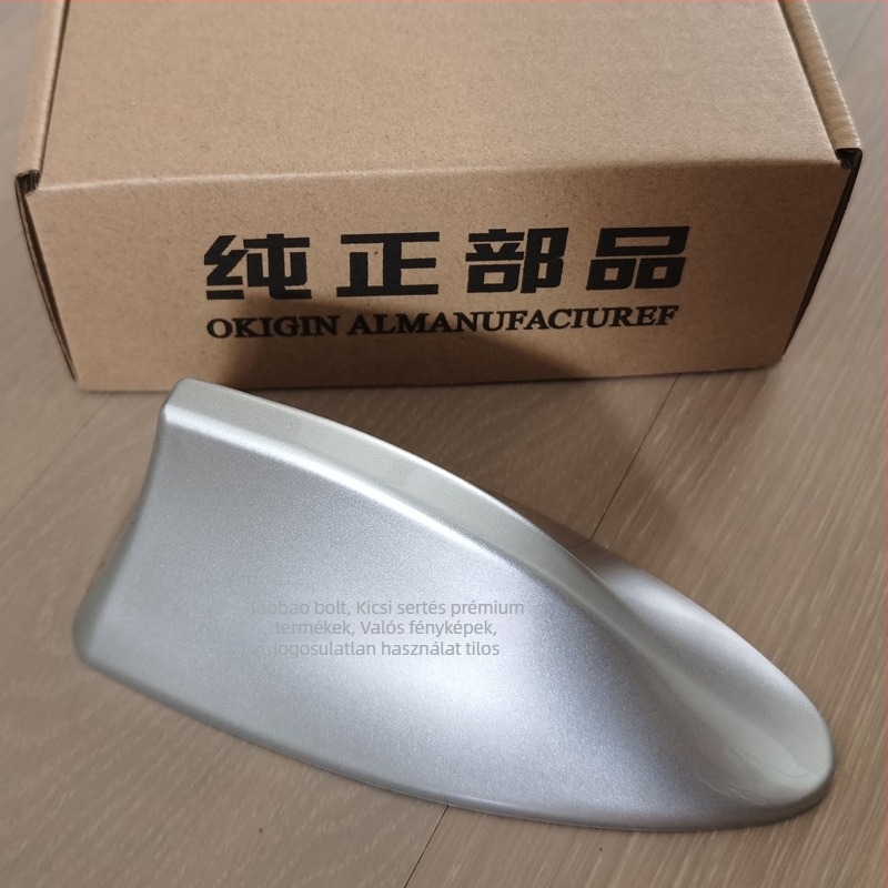 X-Trail 2014–2023 Shark Fin rádióantenna tetőre, csavaros rögzítés