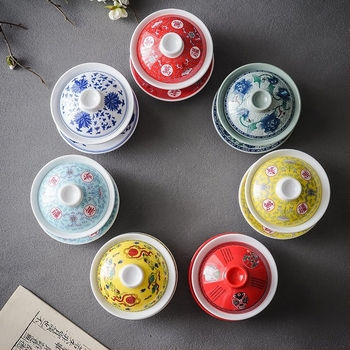 Melamin étkészlet gaiwan-stílusú fedeles teás pohárral, kilenc négyzetes mintázat, porcelánhatás, kék-fehér arcvonal motívum, sárga sárkány zománc