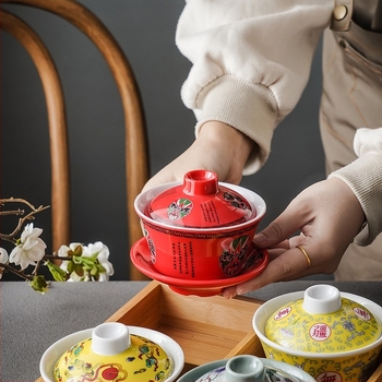 Melamin étkészlet gaiwan-stílusú fedeles teás pohárral, kilenc négyzetes mintázat, porcelánhatás, kék-fehér arcvonal motívum, sárga sárkány zománc