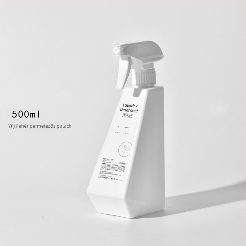 Kis fertőtlenítő permetező üveg, műanyag, finom köd, otthoni tisztításra és növények öntözésére