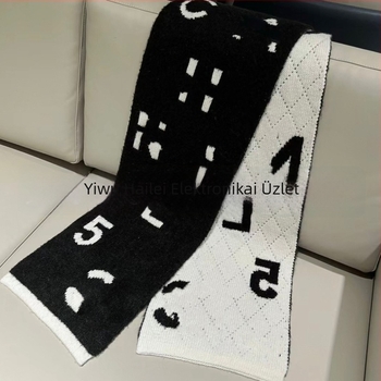 Kötött jacquard sál, kétoldalas, műkasmírhatású, pamut alapanyag, téli meleg