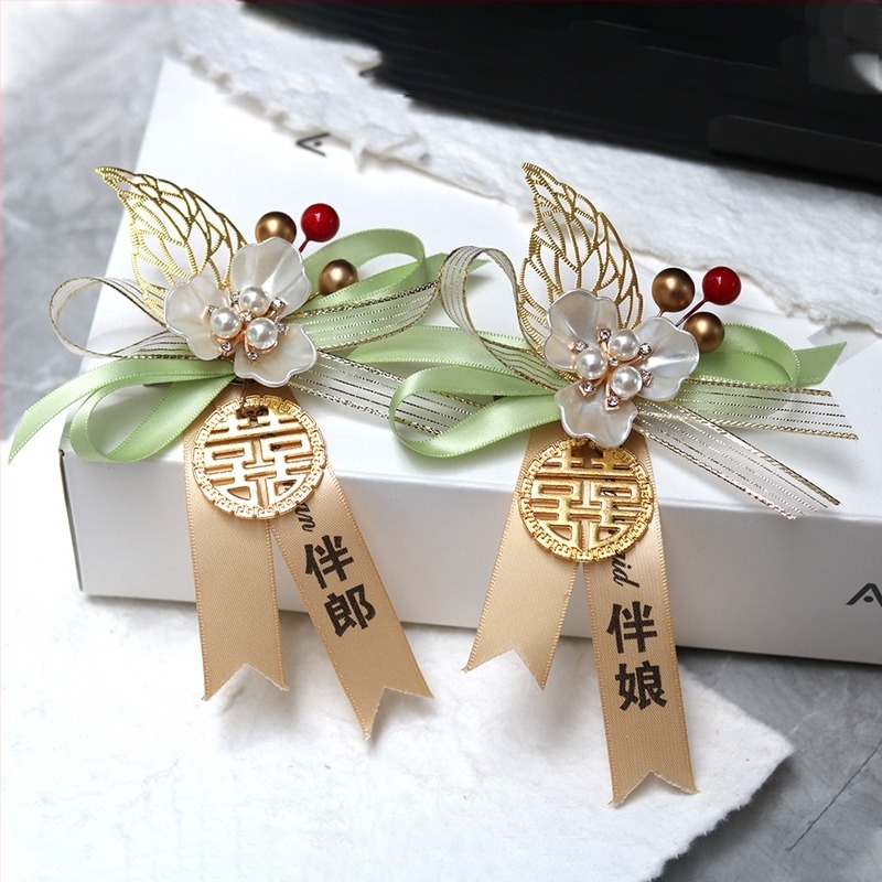 Esküvői brooch készlet menyasszony és vőlegény részére, koszorúslányok, tanúk, szülők és család – teljes készlet