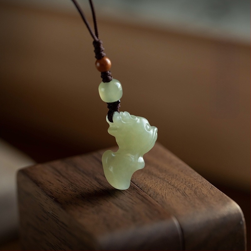 Hetian jade kígyó zodiákus kulcstartó, prémium modell, telefonpánttal