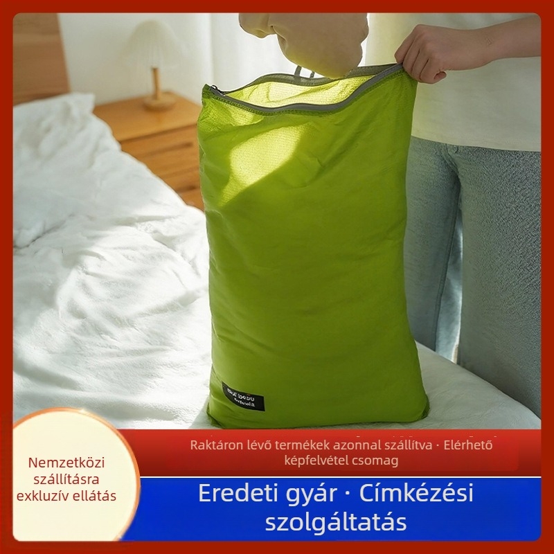 Cotton road utazótáska, modell Dirty clothes bag, kocka alakú, szilikon bevonatú, többfunkciós