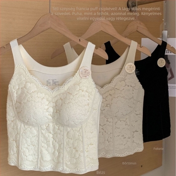 Csipkés topp beépített melltartó párnákkal és belső béléssel, teljes kosár, közepes formájú kosár, anyag: nejlon-dantel, légáteresztő