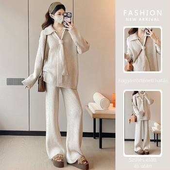 Őszi-téli kismama szett, koreai stílusú kötött; két részes: felső és nadrág; akril anyag; fő anyag összetétel 70–80%; nincs szoptatási nyílás