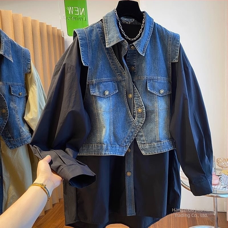 Női hosszú ujjú felső denim patchworkkal és illúzióként két részes dizájnnal, polo gallér, egygombos záródás, lazább szabás