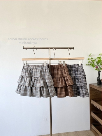 Pluszméretű kockás fodros szoknya-culotte, puff stílus, koreai stílus, nyár 2025