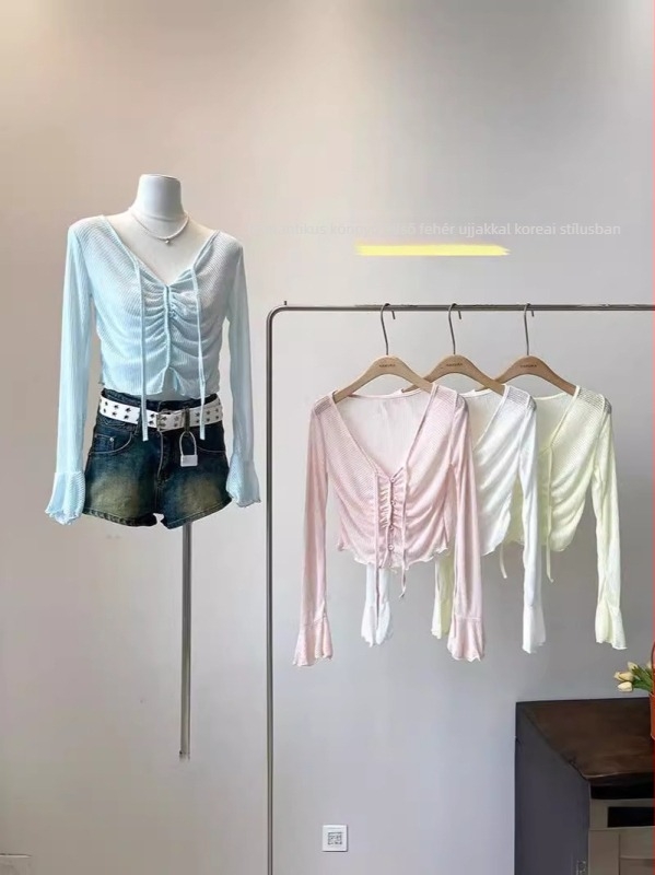 Női Slim Spandex felső UPF30+ napvédő, áttetsző, V-nyakú, plisírozott kötődés