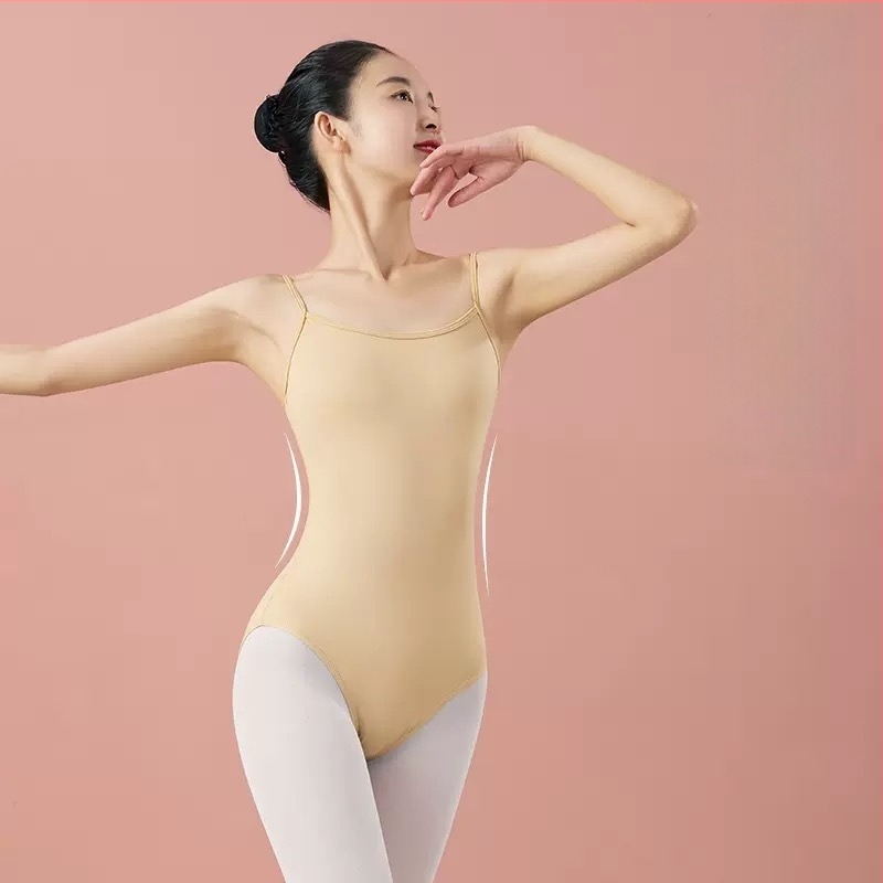 Női nude színű hosszú ujjú body balettvizsgára
