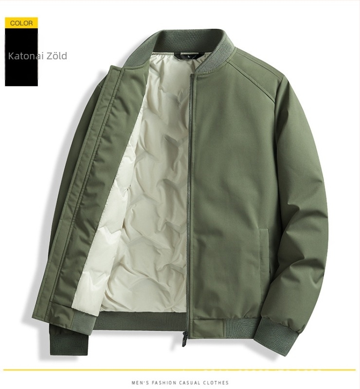 Férfi téli pehelykabát fehér kacsapúppal, tolltartalom 46-50%, töltet 550, hideg elleni védelem (-20°C-tól -5°C-ig), fő anyag és bélés 100% poliészter