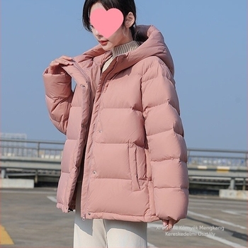 Női vastag töltésű pehelydzseki fehér kacsa tollal, kapucnival, cipzárral, hosszú ujjú