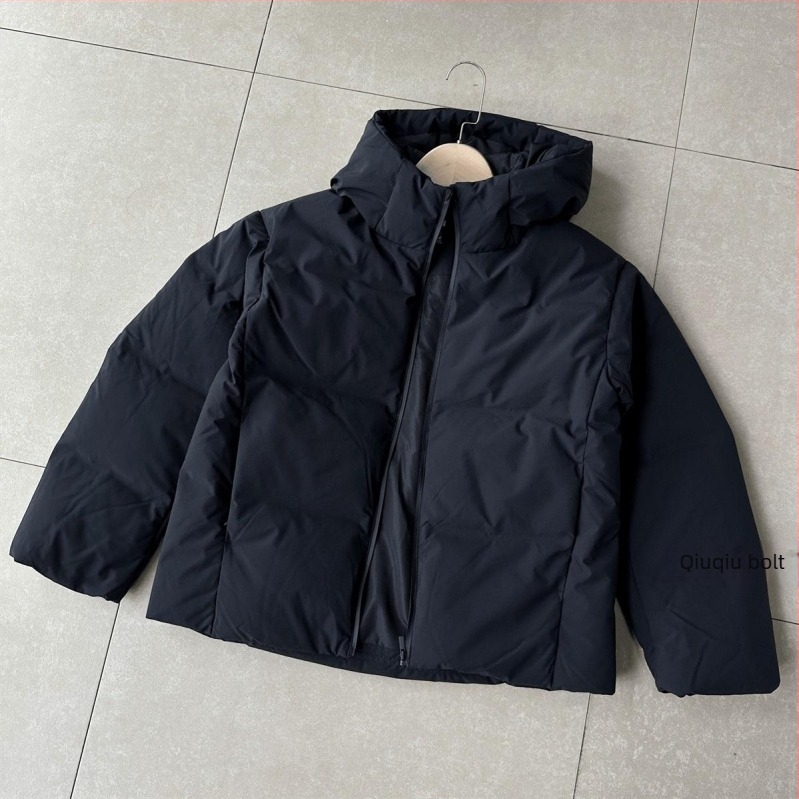 Női kapucnis, varrat nélküli tollkabát, 90% feletti tolltartalom, chenille anyag és elasztán