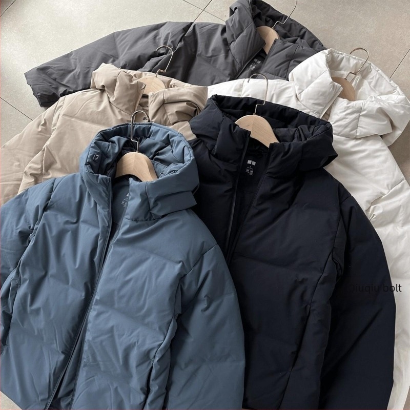 Női kapucnis, varrat nélküli tollkabát, 90% feletti tolltartalom, chenille anyag és elasztán