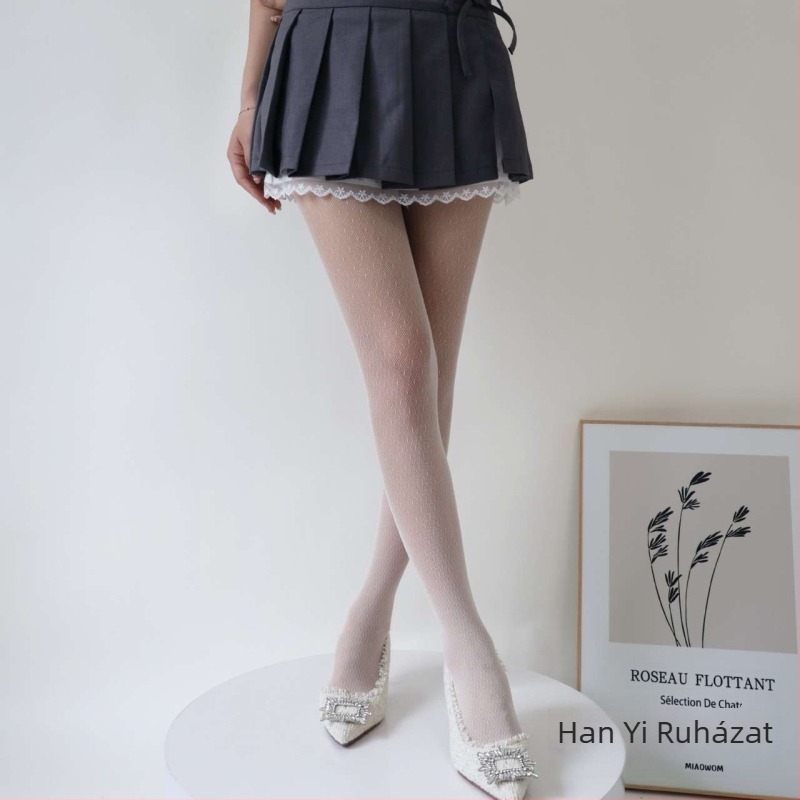 Női harisnyanadrág japán stílusban, varrás nélküli, légies, vékony és könnyű – nylon; láthatatlan, formázó funkció; egyszínű minta; lábfejjel
