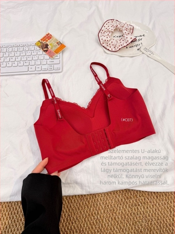 Női nylon fehérnemű készlet push-up camisole, rögzített kosár és elegáns hátsó résszel (fő anyag összetétel: 66%)