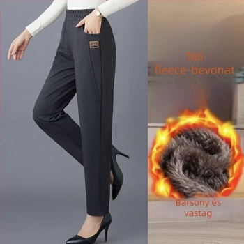 Női harémnadrág, béléses, chenille anyag, spandex keverék, háromnegyedes hosszúságú