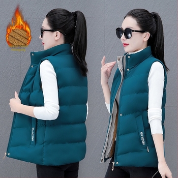 Női mellény down-cotton töltéssel, állógallér, poliészter anyag, cipzárral, mintázat színkoordinált