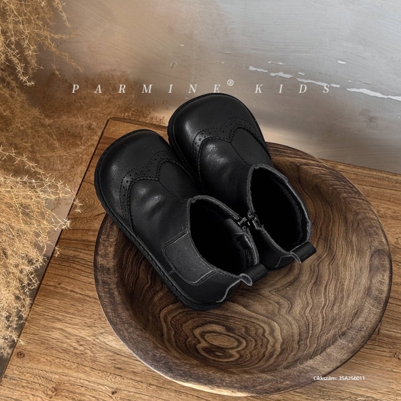 Kislány Martin bakancsok — meleg téli bőr, retro stílus, bélés fleece