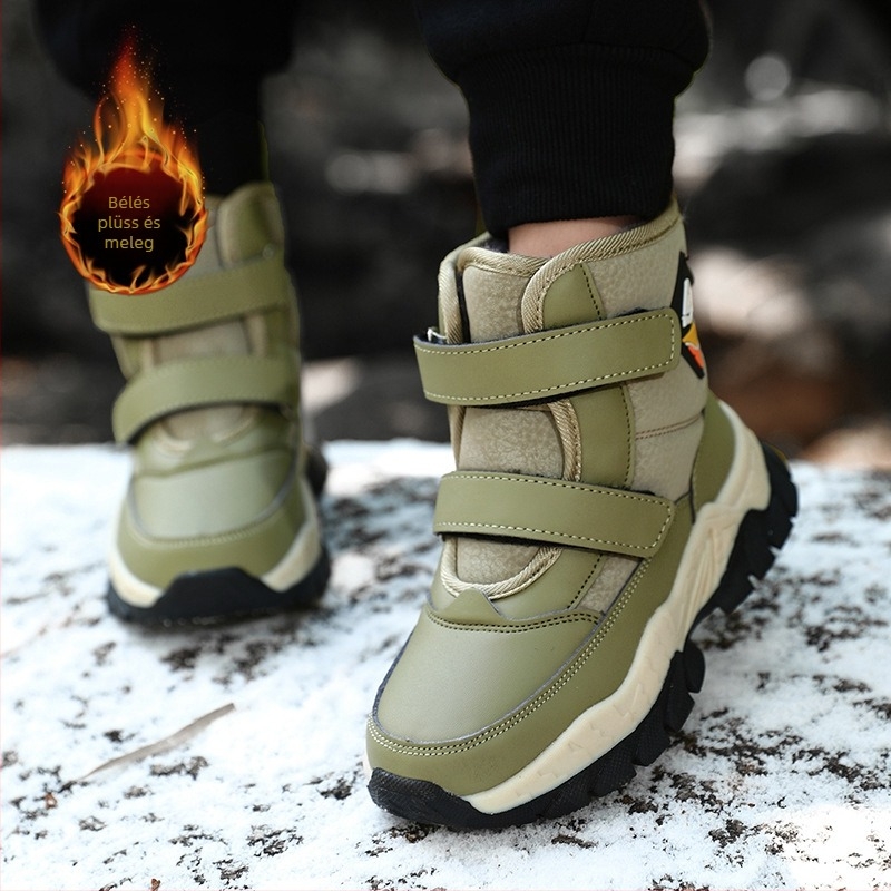 Fiúknak szánt boka csizma - fleece béléssel, magas szárú (Felső: szintetikus bőr; Talp: gumi; Tél; Kor: 4-16 év)