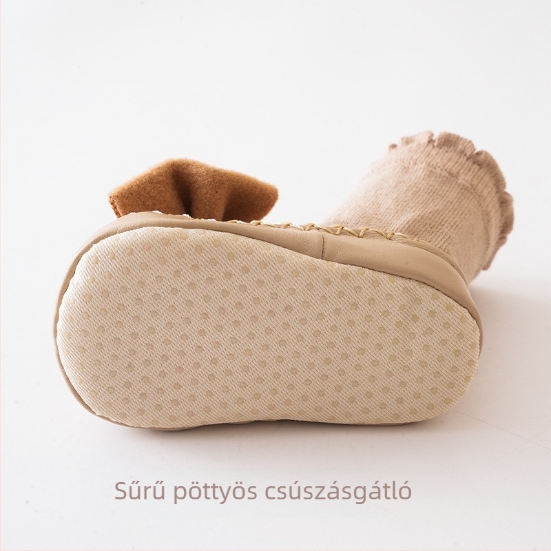 Baba lányok számára belső használatra készült középmagas zokni, csúszásmentes talppal, masnival, hercegnő-stílus.
