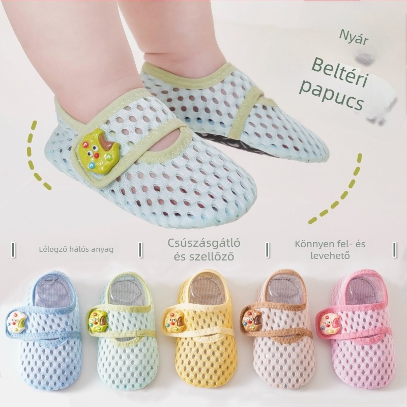 Babák nyári hálós zoknijai a padlóra, csúszásmentes és lélegző, belső cipő Velcro-zárással, mesefigurás dizájn