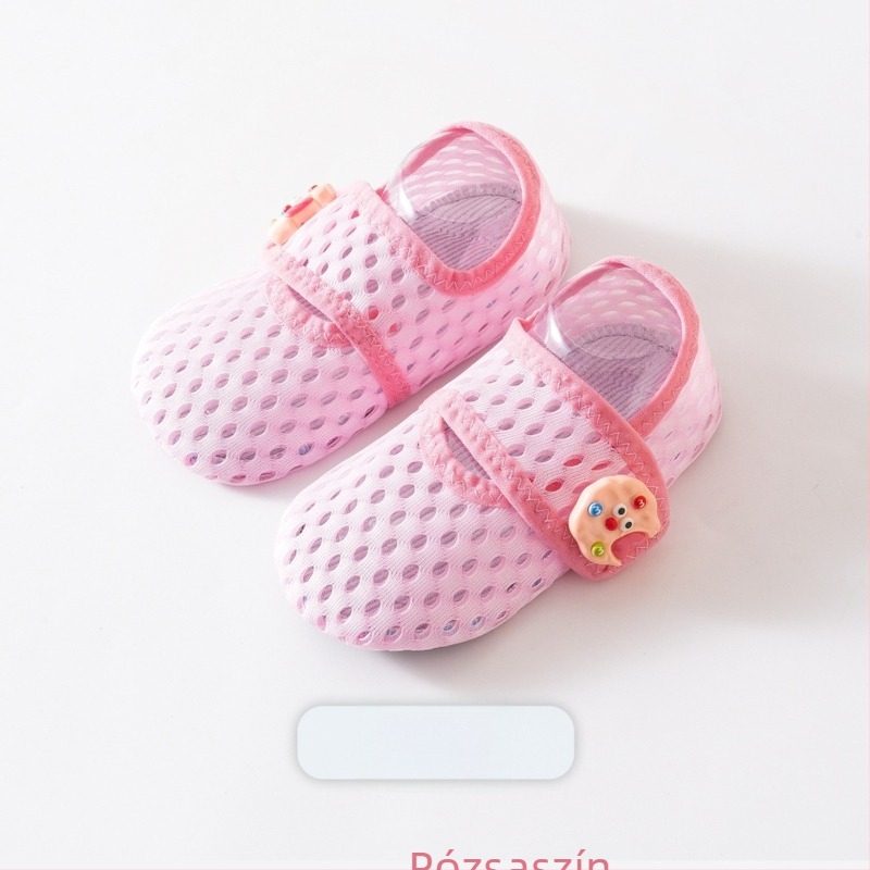 Babák nyári hálós zoknijai a padlóra, csúszásmentes és lélegző, belső cipő Velcro-zárással, mesefigurás dizájn