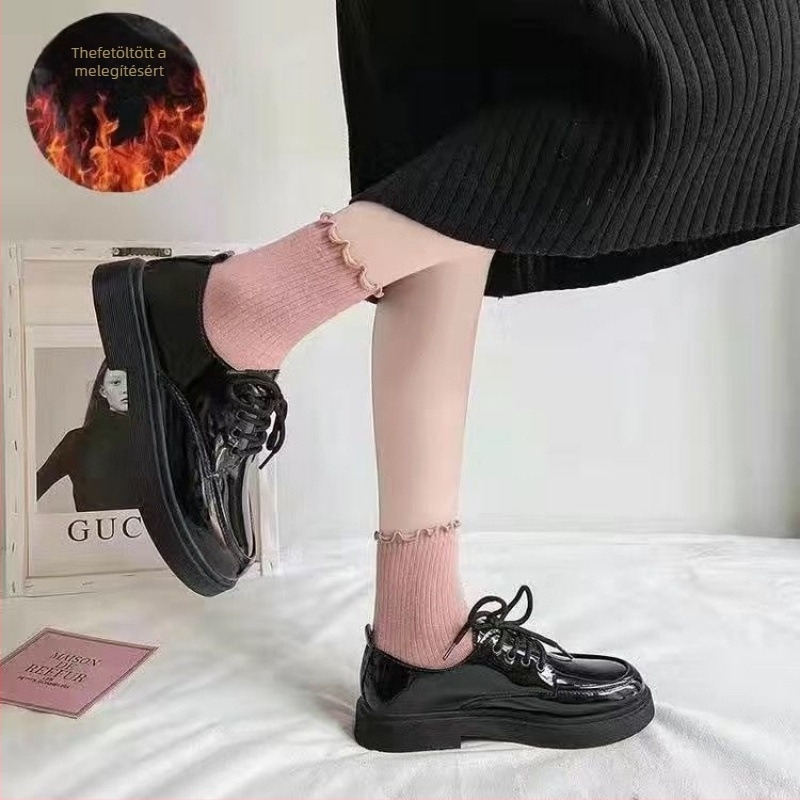 Női kis bőrcipő, kerek orr, pamut felsőrész, fűzővel záródó, vastag sarok, ősz