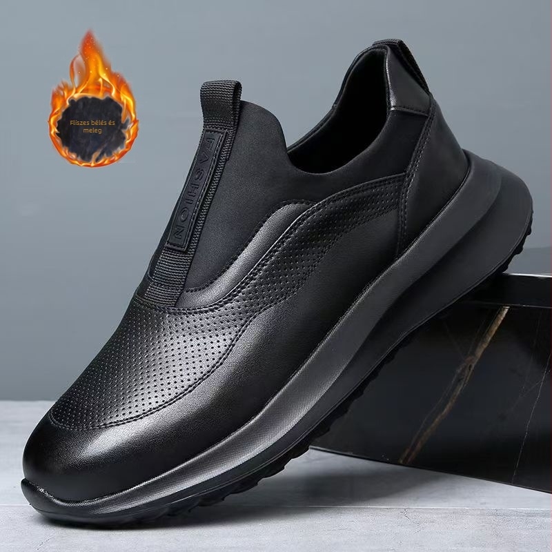 Férfi slip-on cipő, lélegző textil felsőrész, alacsony profil, kerek orr, műanyag talp, belső textilek, ideális tavasz-nyár-őszre