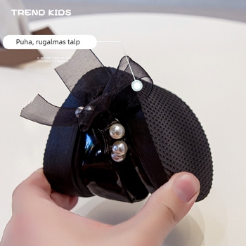 Gyermekek hercegnő cipői gyöngyökkel, 2025 tavasz–ősz, műbőr, Velcro zárás, fekete, iskolai stílusú lapos cipők 4–12 éveseknek