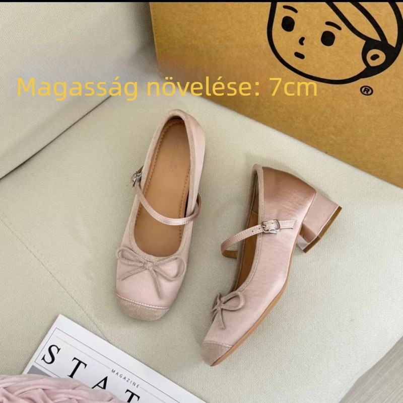 Mary Jane női cipő 7 cm-es magasságú növeléssel, kerek orr, középtalpas sarok 3–5 cm, felsőrész szuper rost, talp gumi