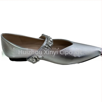 YIXIN Strasszos Mary Jane cipő, hegyes orral, felső mikroszál, gumírozott talp, alacsony sarok
