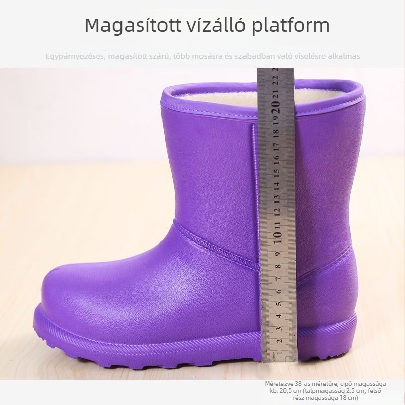 Női vízálló téli csizma fleece béléssel, PVC felsőrész, csúszásmentes talp, középmagas sarok 3-5 cm, téli használatra