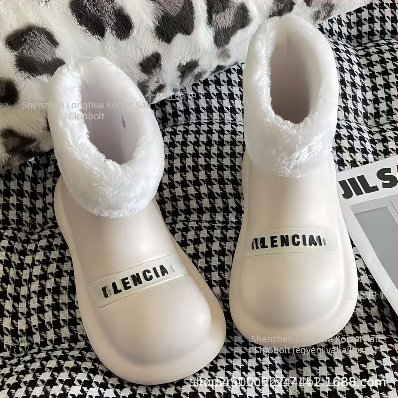 Női vízálló rövid csizma, fleece bélelt, EVA felső rész, középső szár, 3–5 cm sarkú, két hordási mód
