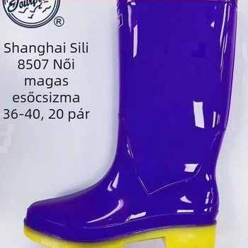 Női esőcsizma PVC felsőrésze, gumírozott talppal, középmagas szár, alacsony sarka 1–3 cm, vízálló és csúszásmentes