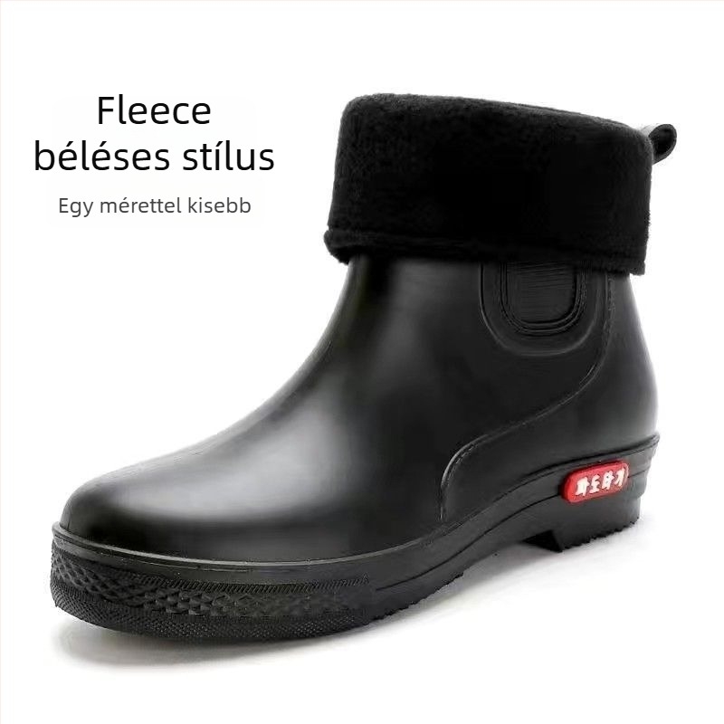 Női esőcsizmák, PVC felső rész, alacsony cső, bársony bélés, egész éves vízálló, vastag csúszásmentes talp.
