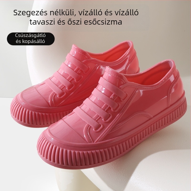 Női PVC esőcsizma, alacsony szárú, vastag talp, lapos sarok, slip-on zárás, tavasz–őszre