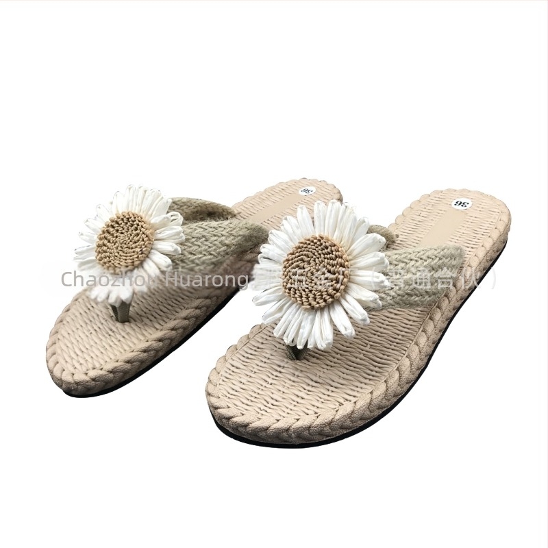 Flip-flopok EVA felsőrésszel, gumitalppal, slip-on, könnyű, alacsony sarok 1-3 cm