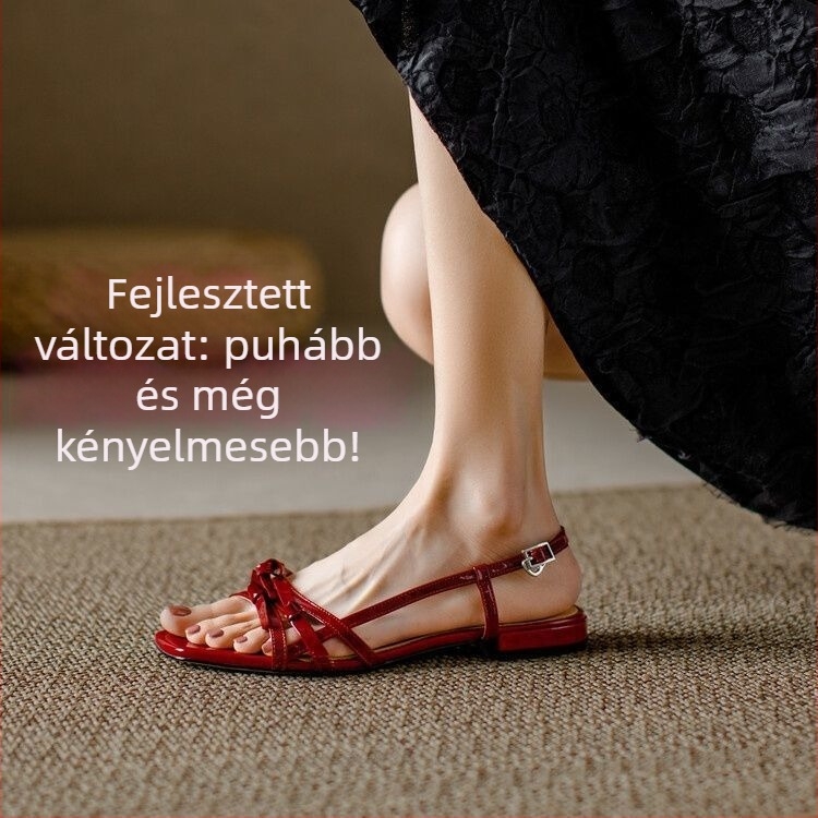 Női egypántos masnis szandál, négyszögletes orr, PU felsőrész, gumírozott talp, csatos zárás, kényelmes