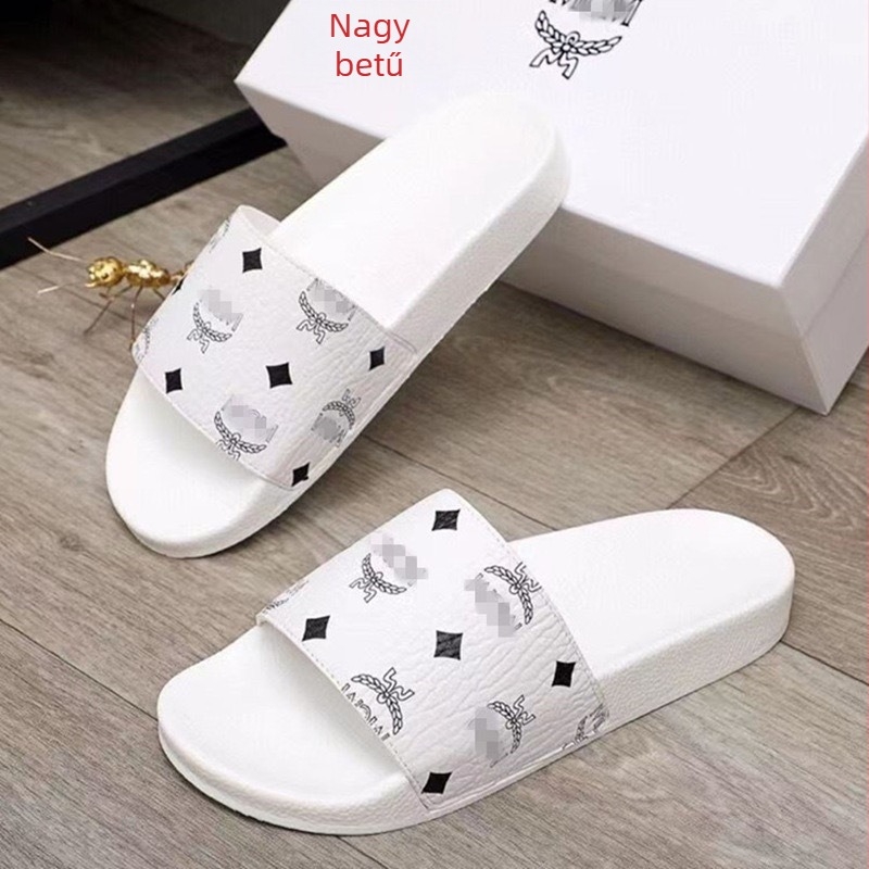 M betűs mintázatú papucs, gumi felsőrész és talp, PVC bélés