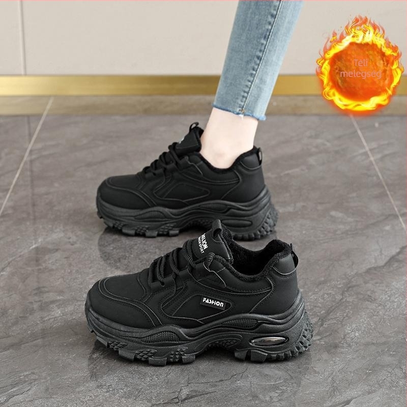 Női téli mindennapi cipő PU felsőrésszel, bolyhos belső, vastag gumi talp, 6–8 cm klines sarok