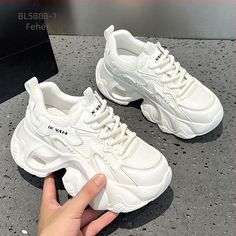 Női chunky sneaker bőr felsőrésszel, kerek orr, 3–5 cm középmagas sarok, légáteresztő hálós belső, PVC talp