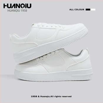 Férfi sneaker – kerek orr, műbőr felsőrész, 3–5 cm magas sarok, PVC talp, EVA talpbetét, mindennapi sportcipő