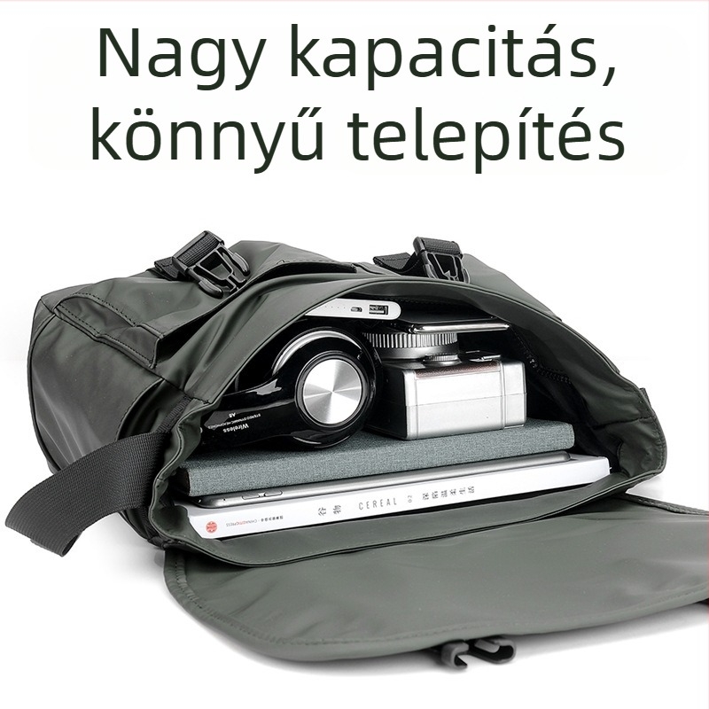 Rocibinney férfi válltáska nejlonból, poliészter bélés, street trend, egyszínű minta