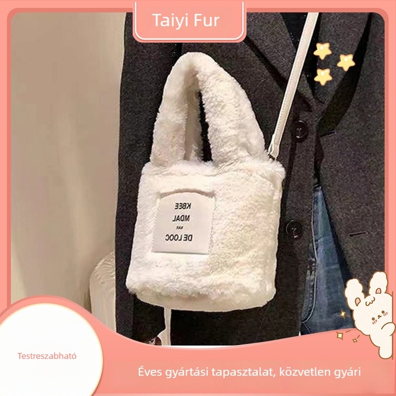 Új női plüss clutch táska koreai stílusban, kisméretű négyzet alakú kozmetikai táska, aranyos és sokoldalú őszi–téli szezonra