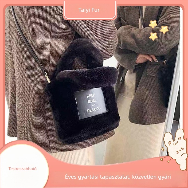 Új női plüss clutch táska koreai stílusban, kisméretű négyzet alakú kozmetikai táska, aranyos és sokoldalú őszi–téli szezonra